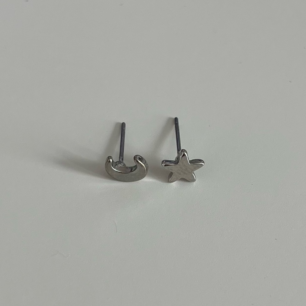 💕Earring bundle!!💕 - Picture 4 of 11